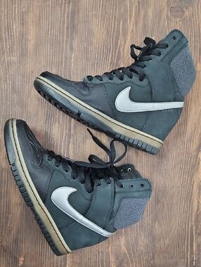 Nike Dunk Sky Hi Sneakerboot 2.0 Hidden Wedge Black Silver Women's 8 H20 Repel